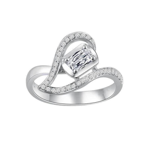 Jewelry - 925 Silver Heart Shaped White Sapphire Ring New